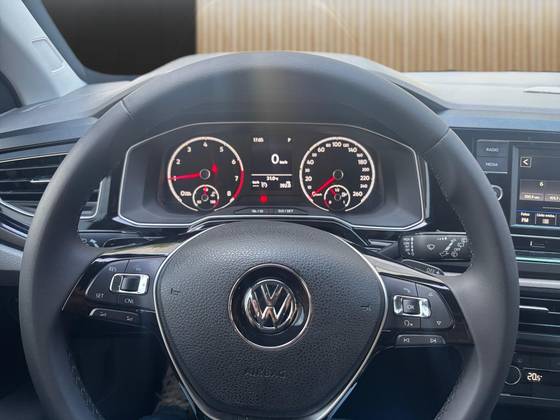VOLKSWAGEN POLO 1.0 200 TSI COMFORTLINE AUTOMÁTICO
